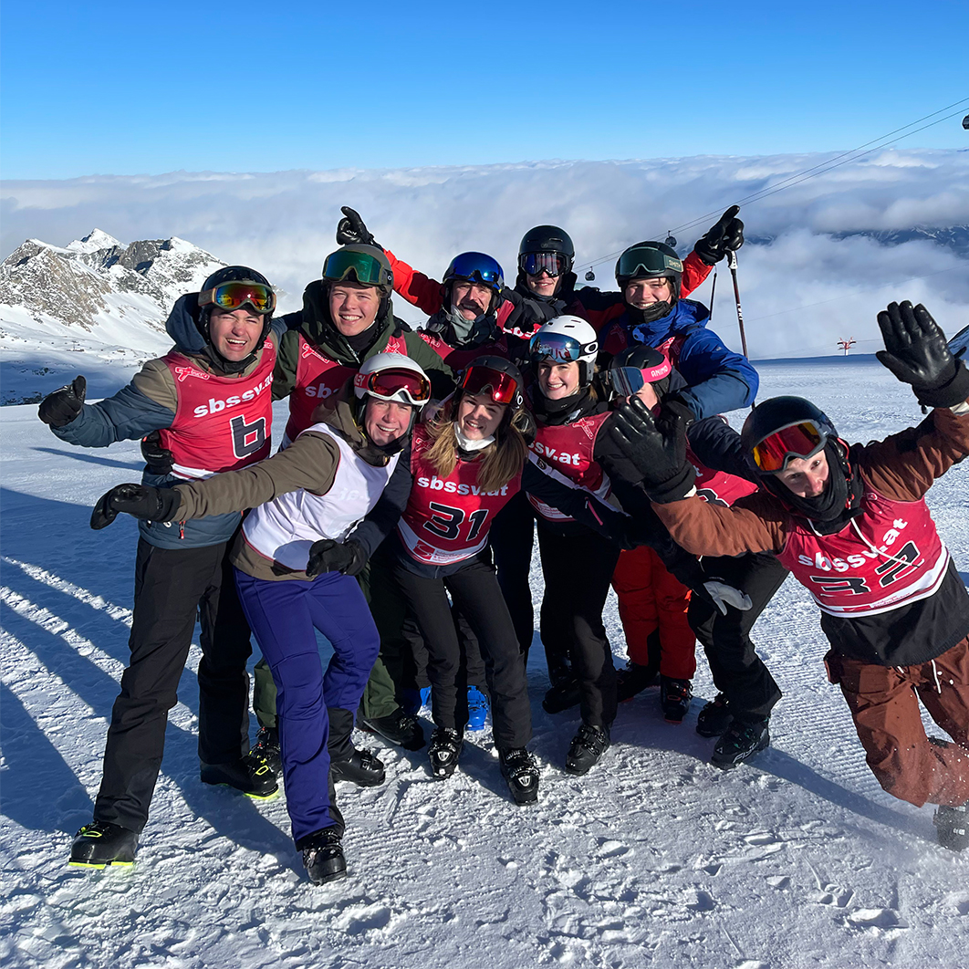 Groep tijdens het examen skileraar